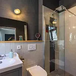 Loft Loft شقة لبسيا